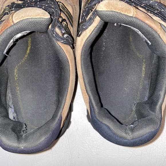 Timberland low cut brown work shoes / hikers size 11 - Picture 10 of 12